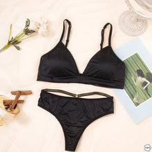 Pack Of 3 Silk High Quality Adjustable Straps With Back Hook Bralette With T-Panty Set