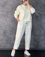 Winter Fleece Co-Ords: Stylish Black 2-Piece Set With Cocoon Pants And Sweatshirt CH 381